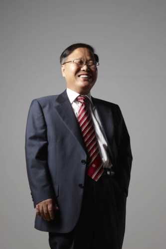 동국대 경주캠퍼스 류부형 교수 근정포장 수훈